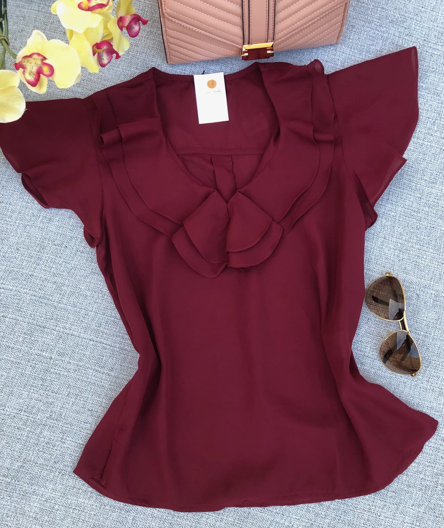 Blusa Com Jabot